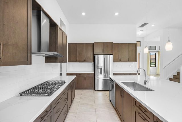 12035 N Baypoint Circle, Parkland, FL 33076