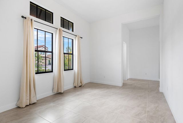 12035 N Baypoint Circle, Parkland, FL 33076