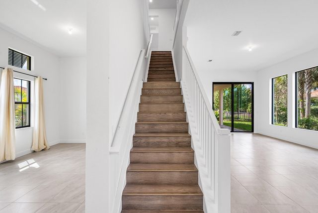 12035 N Baypoint Circle, Parkland, FL 33076