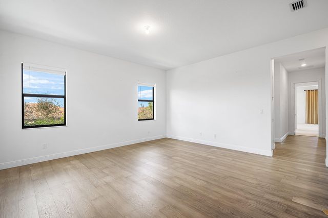 12035 N Baypoint Circle, Parkland, FL 33076