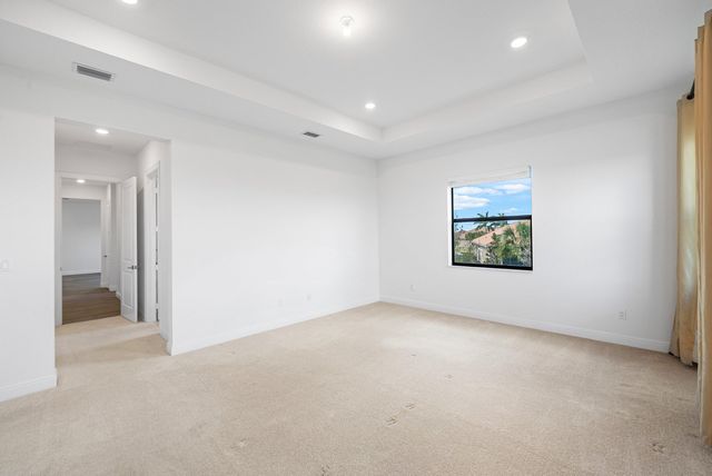 12035 N Baypoint Circle, Parkland, FL 33076