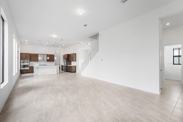 12035 N Baypoint Circle, Parkland, FL 33076