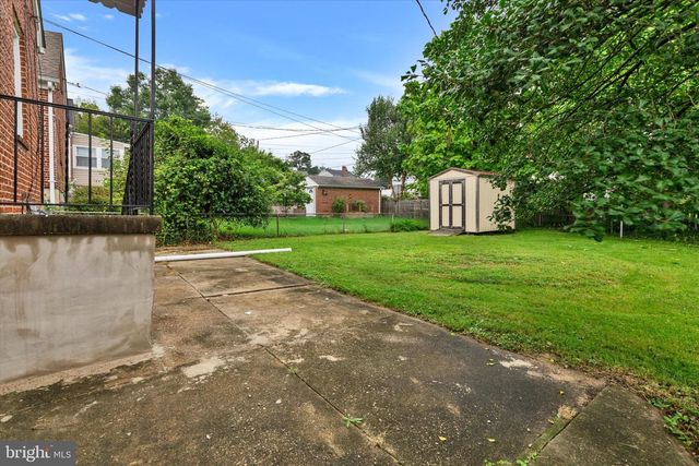 2806 EMERALD RD, Baltimore, MD 21234