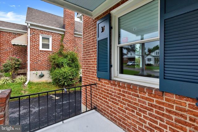 2806 EMERALD RD, Baltimore, MD 21234