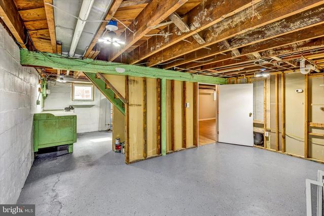 2806 EMERALD RD, Baltimore, MD 21234