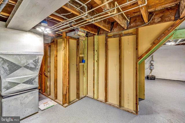 2806 EMERALD RD, Baltimore, MD 21234