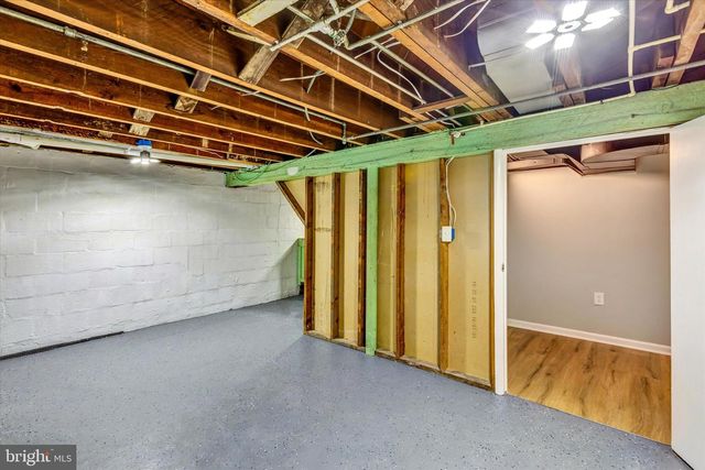 2806 EMERALD RD, Baltimore, MD 21234