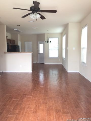 1117 BROWN ROCK DR, New Braunfels, TX 78130