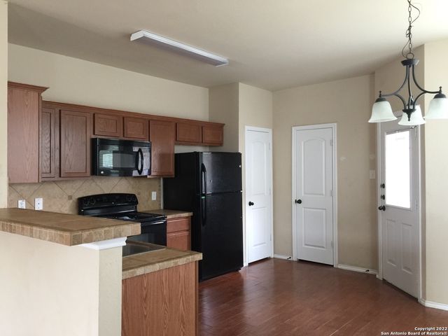 1117 BROWN ROCK DR, New Braunfels, TX 78130
