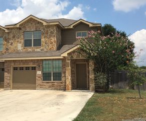 1117 BROWN ROCK DR, New Braunfels, TX 78130