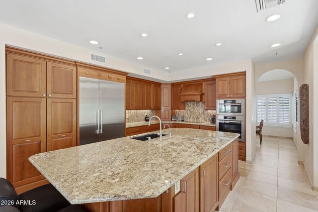 10786 E TERRA Drive, Scottsdale, AZ 85258