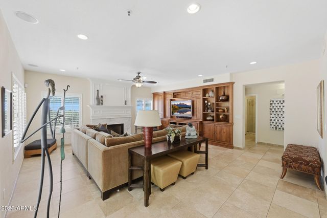 10786 E TERRA Drive, Scottsdale, AZ 85258