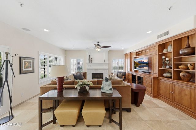 10786 E TERRA Drive, Scottsdale, AZ 85258