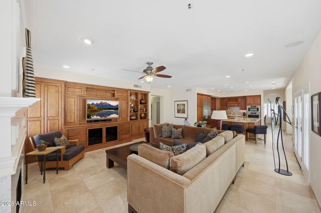 10786 E TERRA Drive, Scottsdale, AZ 85258
