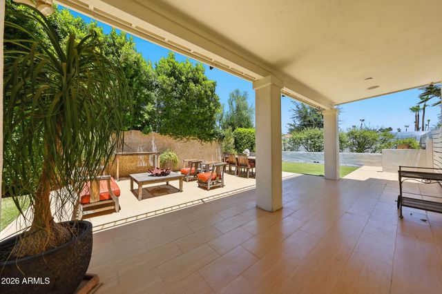 10786 E TERRA Drive, Scottsdale, AZ 85258