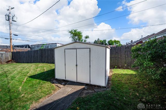 4033 Fulton Avenue, Moraine, OH 45439