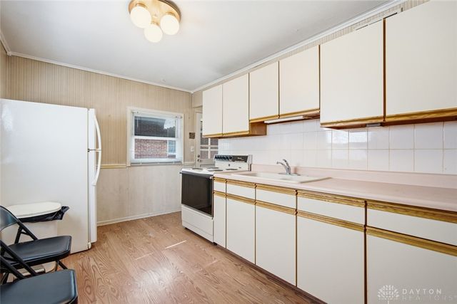 4033 Fulton Avenue, Moraine, OH 45439