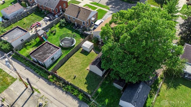 4033 Fulton Avenue, Moraine, OH 45439