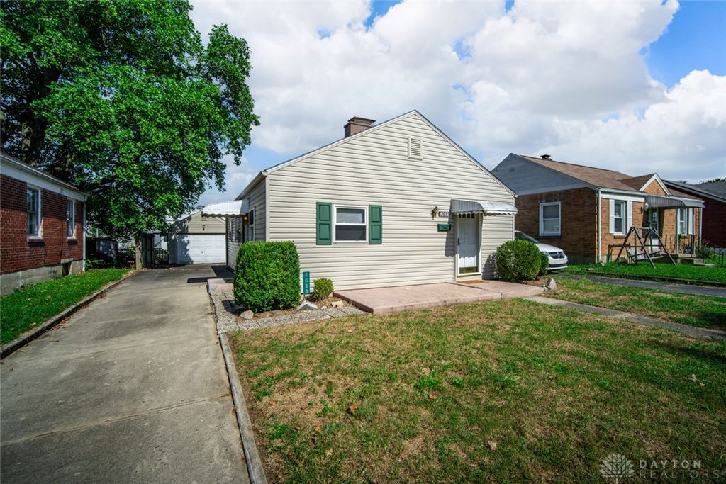 4033 Fulton Avenue, Moraine, OH 45439