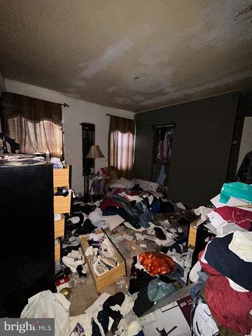 5821 WAKEFIELD ST, Philadelphia, PA 19144