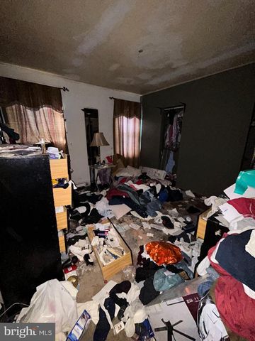 5821 WAKEFIELD ST, Philadelphia, PA 19144