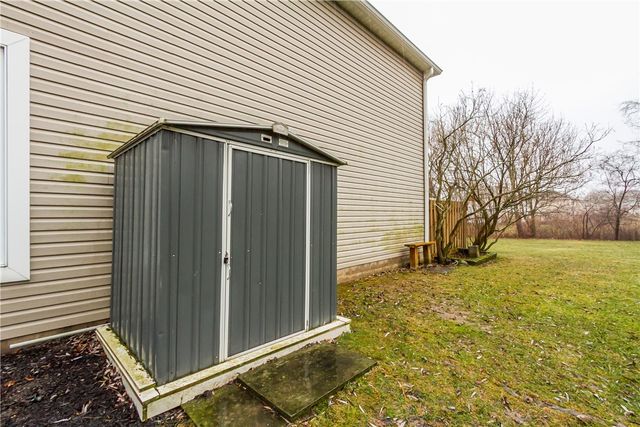 7 Camberley Place, Penfield, NY 14526