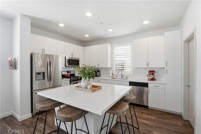 809 S Anaheim Boulevard 101, Anaheim, CA 92805