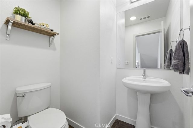 809 S Anaheim Boulevard 101, Anaheim, CA 92805