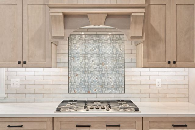 139 North Road, East Kingston, NH 03827