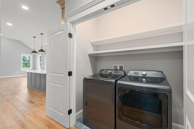 139 North Road, East Kingston, NH 03827