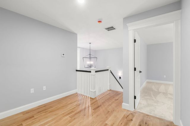 139 North Road, East Kingston, NH 03827