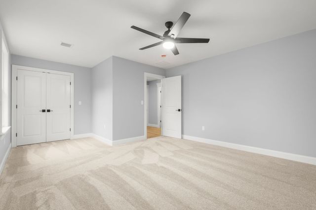 139 North Road, East Kingston, NH 03827