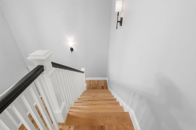 139 North Road, East Kingston, NH 03827