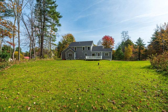 139 North Road, East Kingston, NH 03827