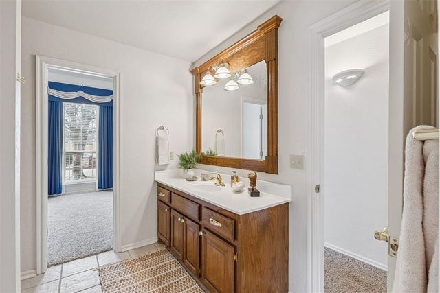 16632 Parkhurst Road, Edmond, OK 73012