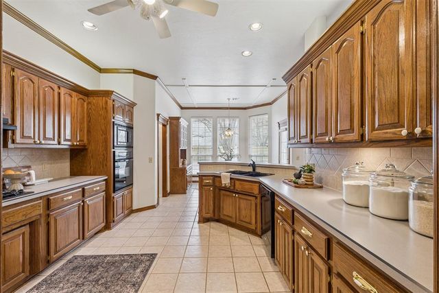 16632 Parkhurst Road, Edmond, OK 73012