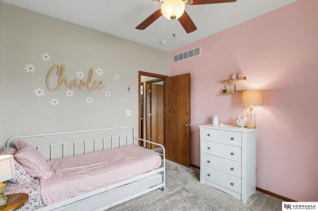 7331 Lilee Lane, Lincoln, NE 68516