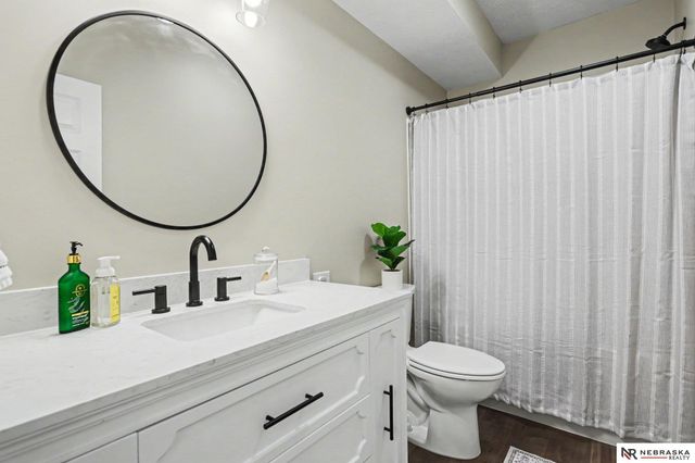 7331 Lilee Lane, Lincoln, NE 68516