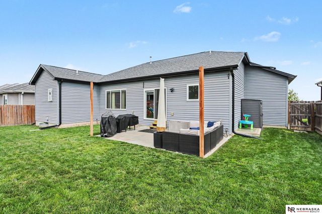 7331 Lilee Lane, Lincoln, NE 68516
