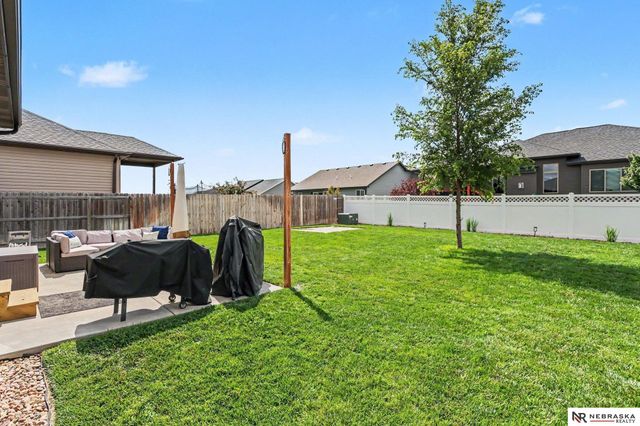 7331 Lilee Lane, Lincoln, NE 68516
