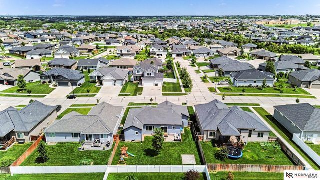 7331 Lilee Lane, Lincoln, NE 68516