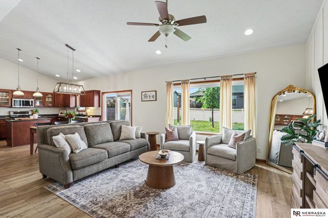 7331 Lilee Lane, Lincoln, NE 68516