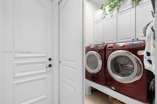 3406 Leigh Rd, Pompano Beach, FL 33062