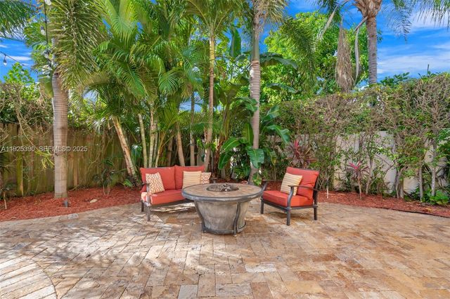 3406 Leigh Rd, Pompano Beach, FL 33062