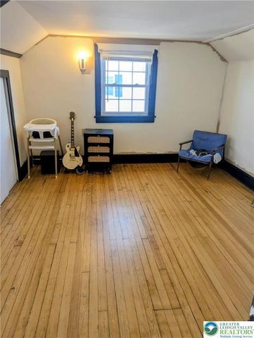 3011 West Greenleaf Street, Allentown City, PA 18104