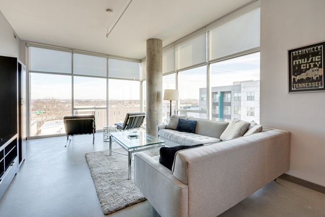 2115 Yeaman Pl Apt 536, Nashville, TN 37206