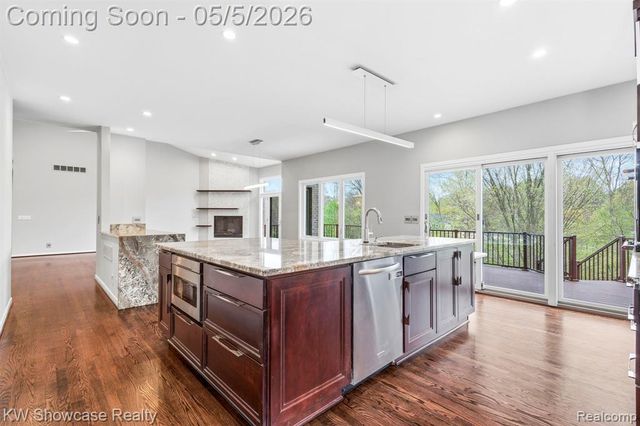 1539 Wandrei Court, Commerce Twp, MI 48382