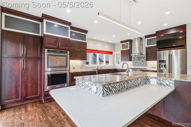 1539 Wandrei Court, Commerce Twp, MI 48382