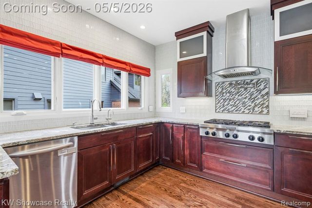 1539 Wandrei Court, Commerce Twp, MI 48382