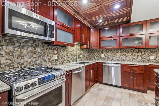 1539 Wandrei Court, Commerce Twp, MI 48382